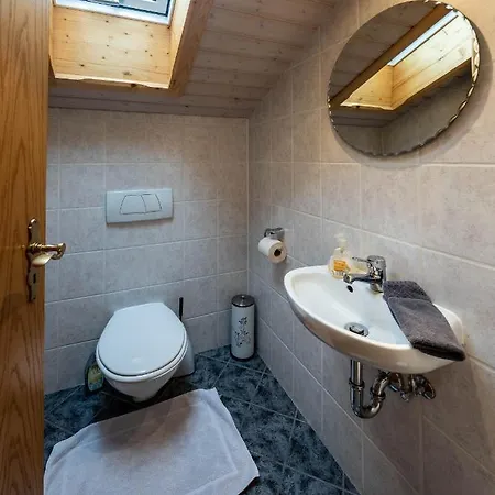 Apartamento Gaestehaus Brigitta *