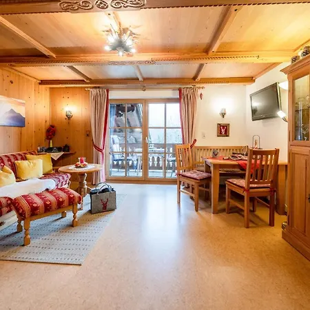 Gaestehaus Brigitta Апартаменты *